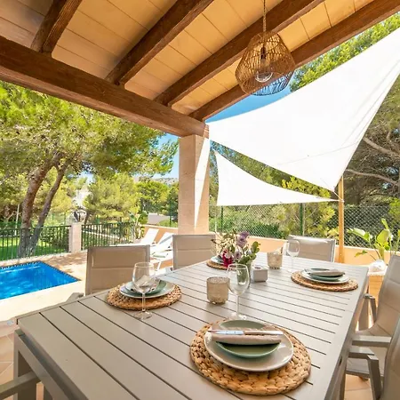 Villa Cala Mesquida Villa *